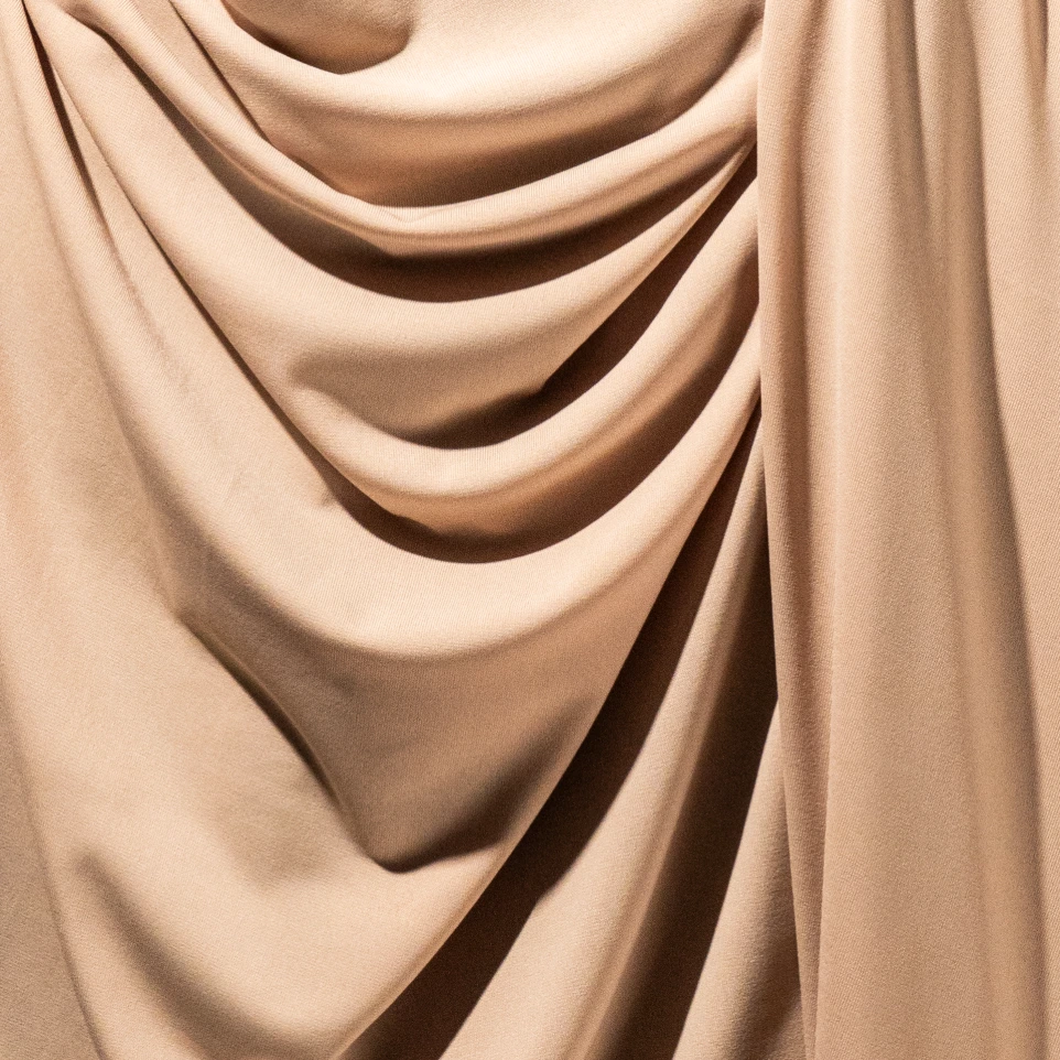 Hijab Jersey Premium Luxe Tan — gros plan matière